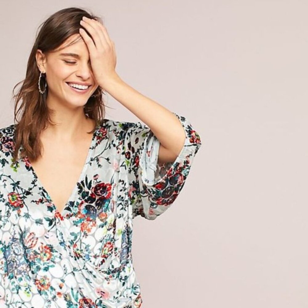 Anthro‎ Maeve Velvet Floral Summer Chic Umi Wrap Top XS